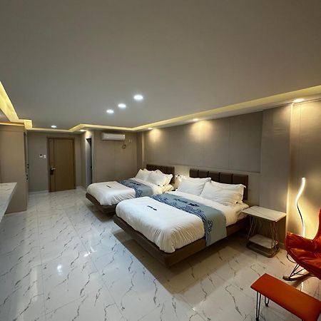Luckytito Anilao Resort Mabini  Exterior photo