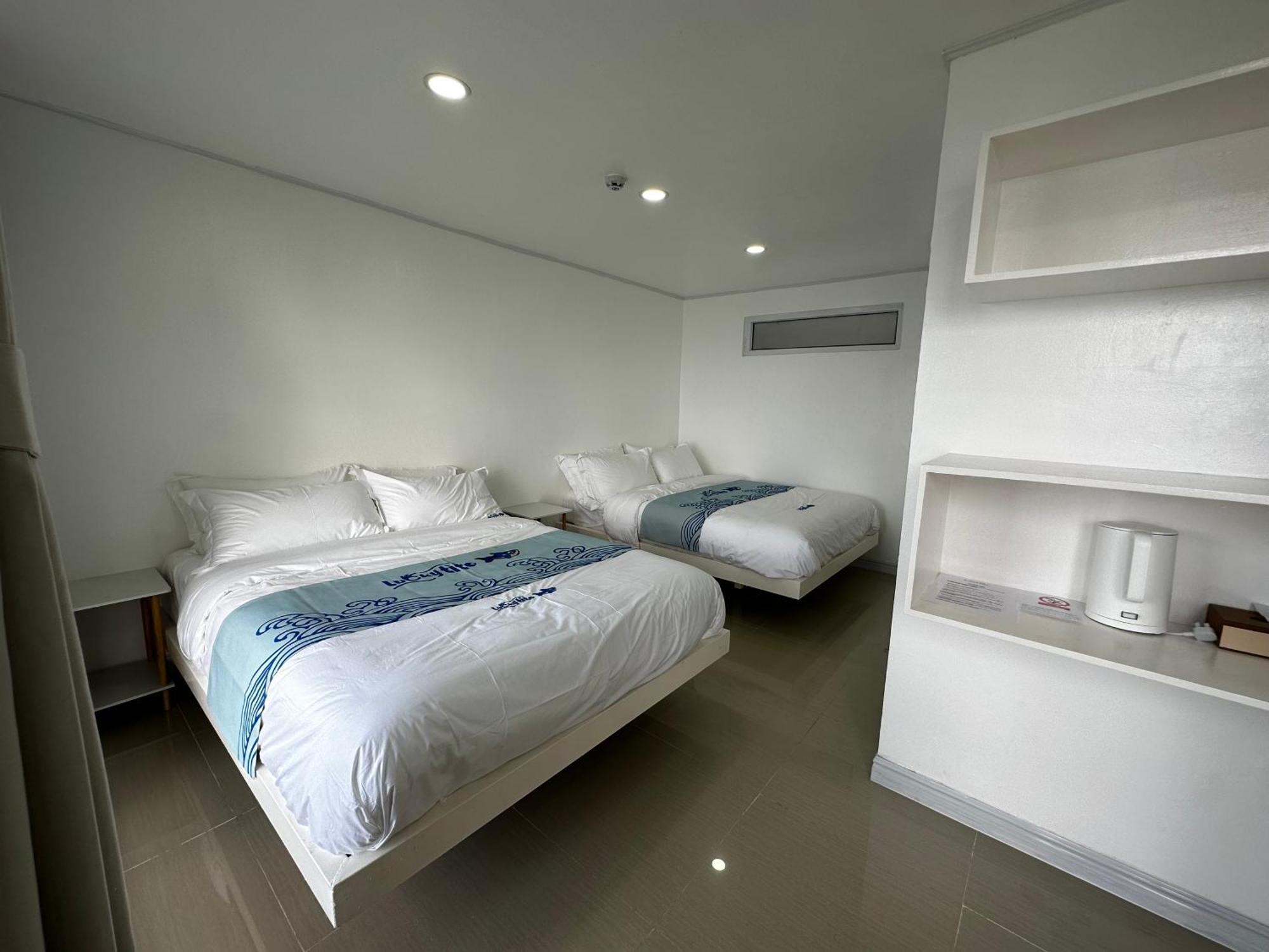 Luckytito Anilao Resort Mabini  Exterior photo